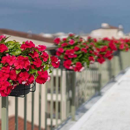 Central Palace Trikala Екстер'єр фото